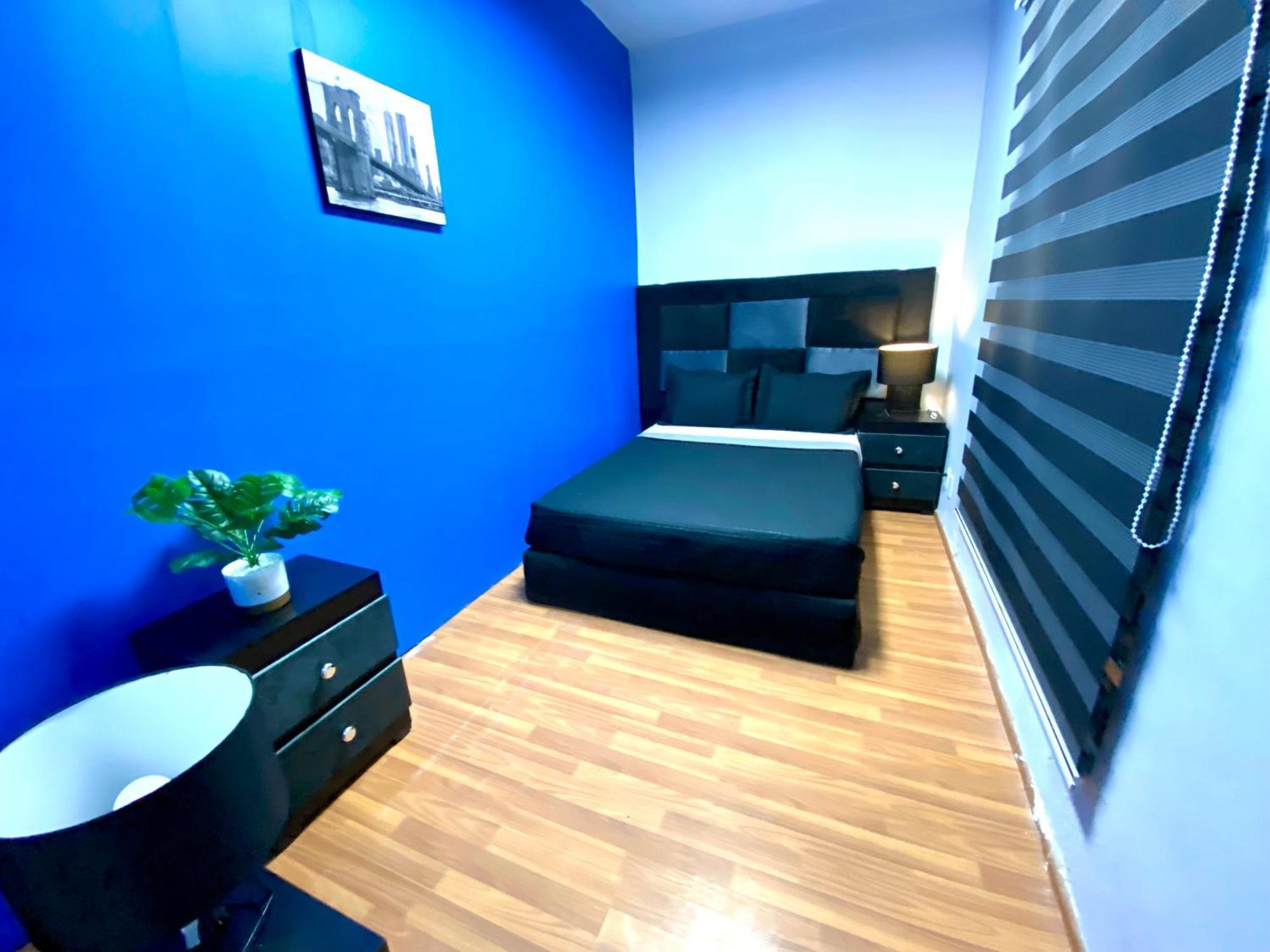 Roomies Hostel - World Trade Center Kota Meksiko Bagian luar foto
